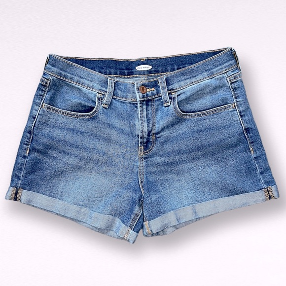 Old Navy Medium Wash Midi Shorts - Picture 2 of 5